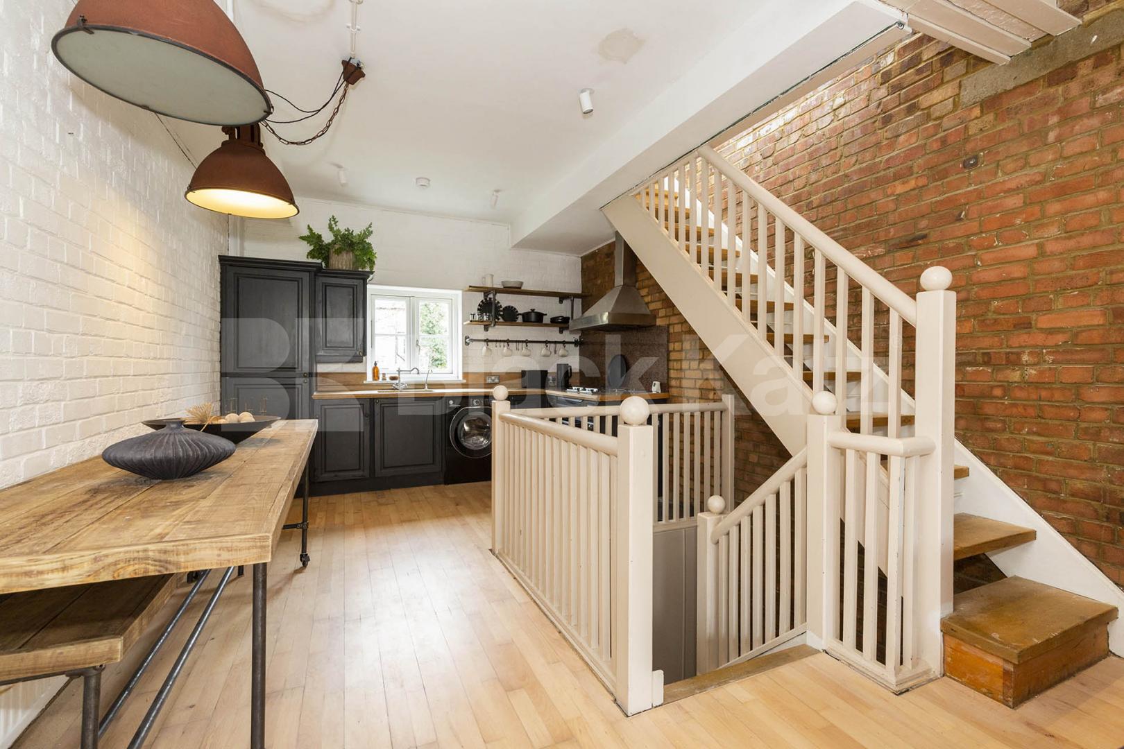 Modern spacious two bedroom urban living with stunning outside space  Marlborough Yard, Archway
